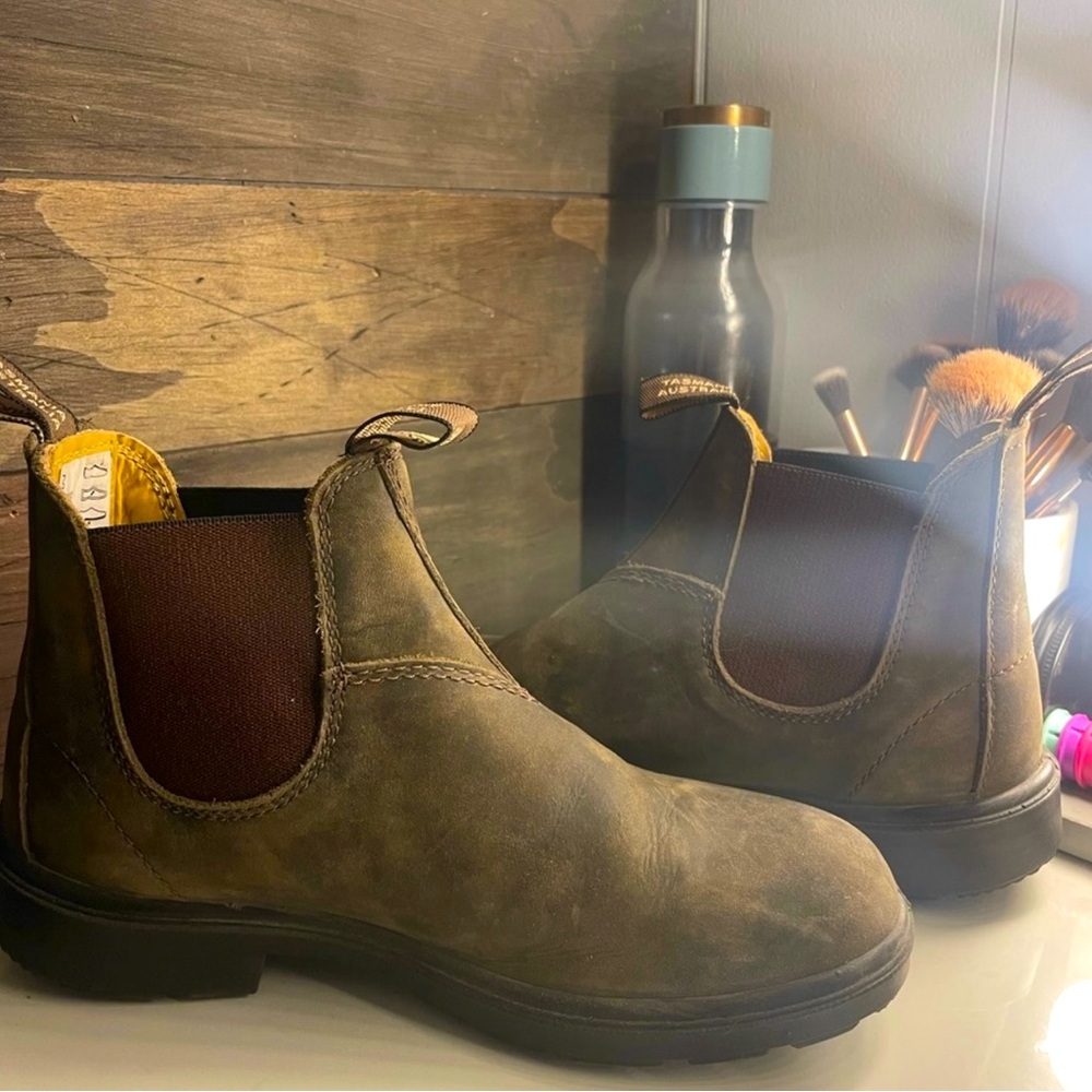 Brand New Blundstones